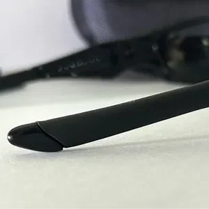 COPY - Oakley Glossy Black Sunglasses with Case Oakley | Accessories | Copy Oakley Glossy Black Sunglasses  main image 3